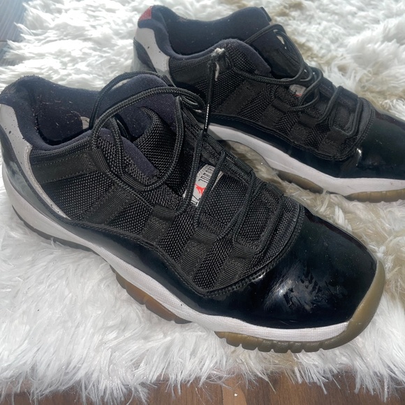 Air Jordan 11 Retro | Size 7Y| Iconic Style & Comfort - Picture 1 of 3